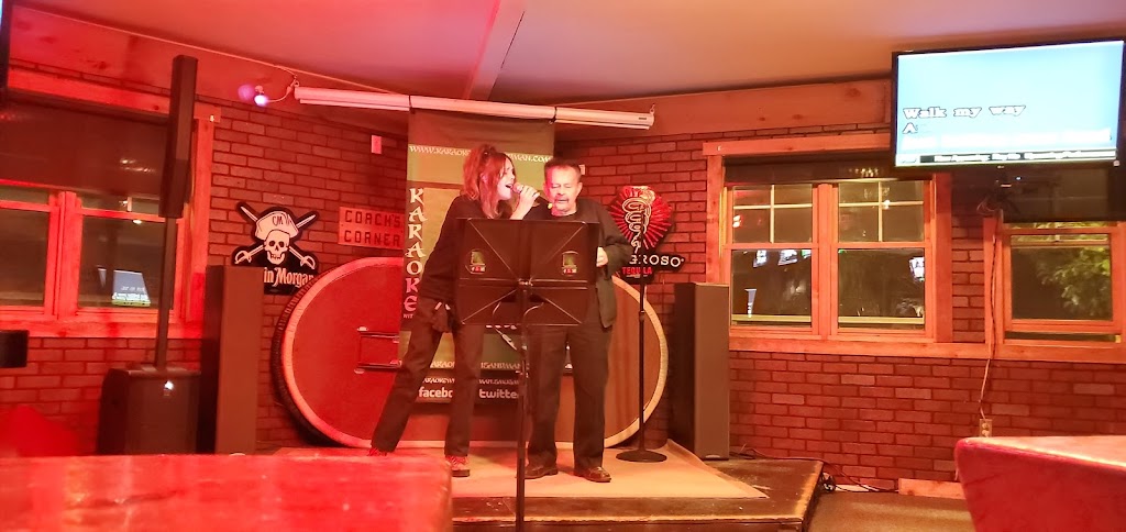 Stubbies Sports Bar & Eatery | restaurant | 123 Emma Rd 2nd Floor, Basalt, CO 81621, USA | 9709270501 OR +1 970-927-0501