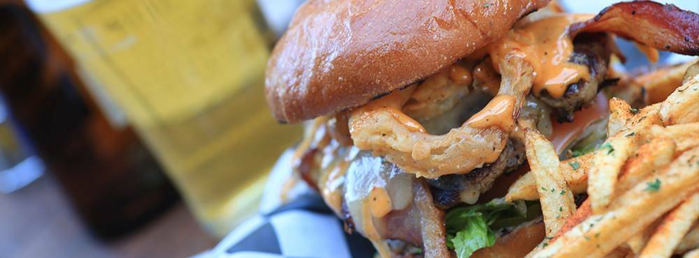 The Bluff | restaurant | 535 S Highland St, Memphis, TN 38111, USA | 9014547771 OR +1 901-454-7771