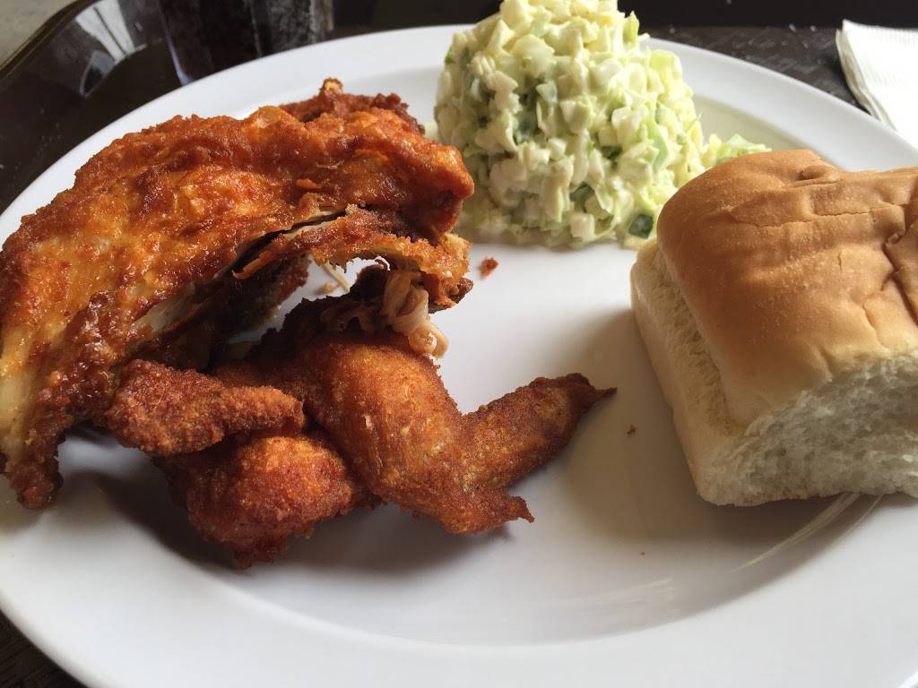 Pollo Campero | meal takeaway | 9000 Sepulveda Blvd, North Hills, CA 91343, USA | 8332267376 OR +1 833-226-7376