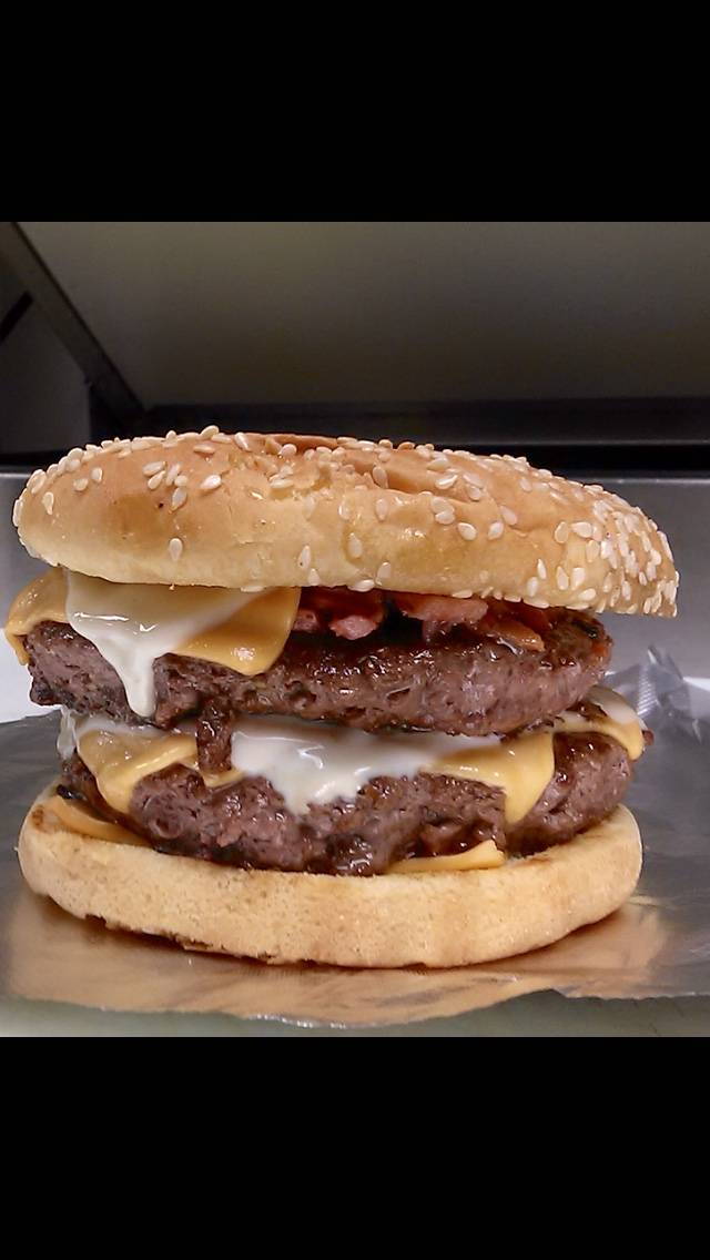 Papas Pizza and BBQ | restaurant | 7410 W Seven Mile Rd, Detroit, MI 48221, USA | 3132792222 OR +1 313-279-2222