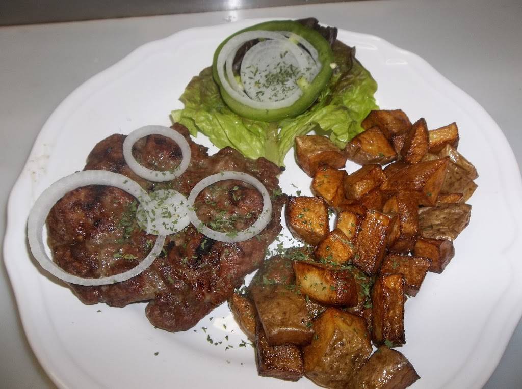 Etno Bar & Grill | restaurant | 125 Gailmont Dr, Hamilton, ON L8K 4B8, Canada | 9053932076 OR +1 905-393-2076