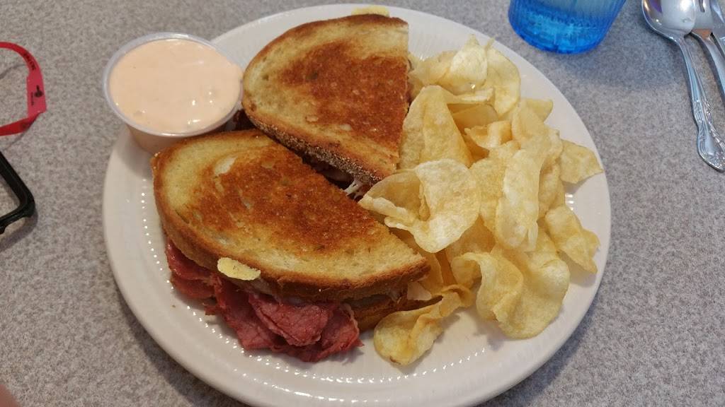 Copperstones of Waterford | restaurant | 4631 Highland Rd, Waterford Twp, MI 48328, USA | 2486743155 OR +1 248-674-3155