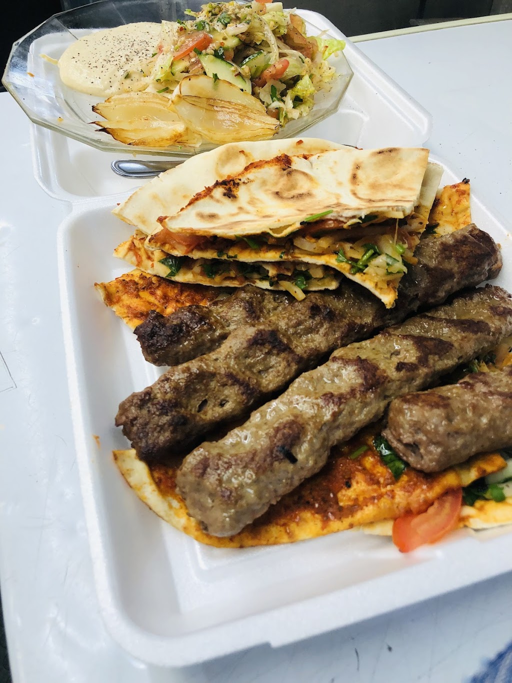King Of Shawarma And Kebab Abu Khedro | restaurant | 8719 Wurzbach Rd, San Antonio, TX 78240, USA | 2107191335 OR +1 210-719-1335