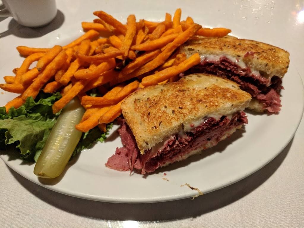 Conrads Restaurant | restaurant | 820 N Central Ave, Glendale, CA 91203, USA | 8182466547 OR +1 818-246-6547