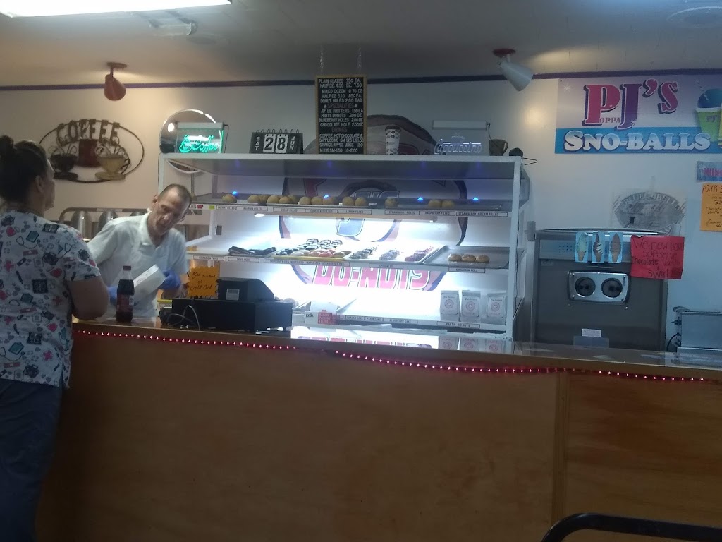 Poppa J’s Donuts LLC | restaurant | 931 NW Main St, Bunkie, LA 71322, United States | 3183461823 OR +1 318-346-1823