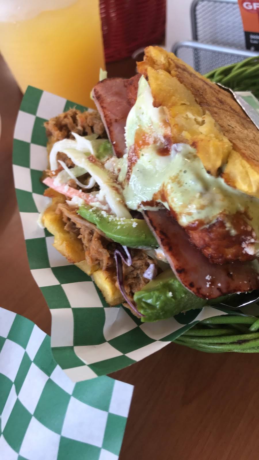 Rika Arepa Express | restaurant | 3650 E Flamingo Rd, Las Vegas, NV 89121, USA | 7027458759 OR +1 702-745-8759