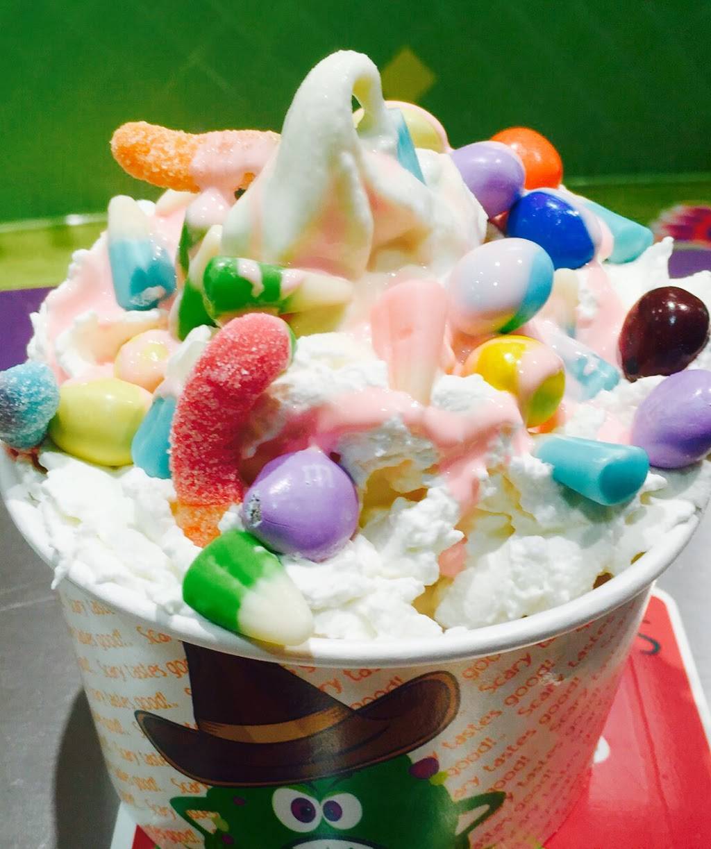 Monster Yogurt | restaurant | 9540 Garland Rd, Dallas, TX 75218, USA | 2143216363 OR +1 214-321-6363