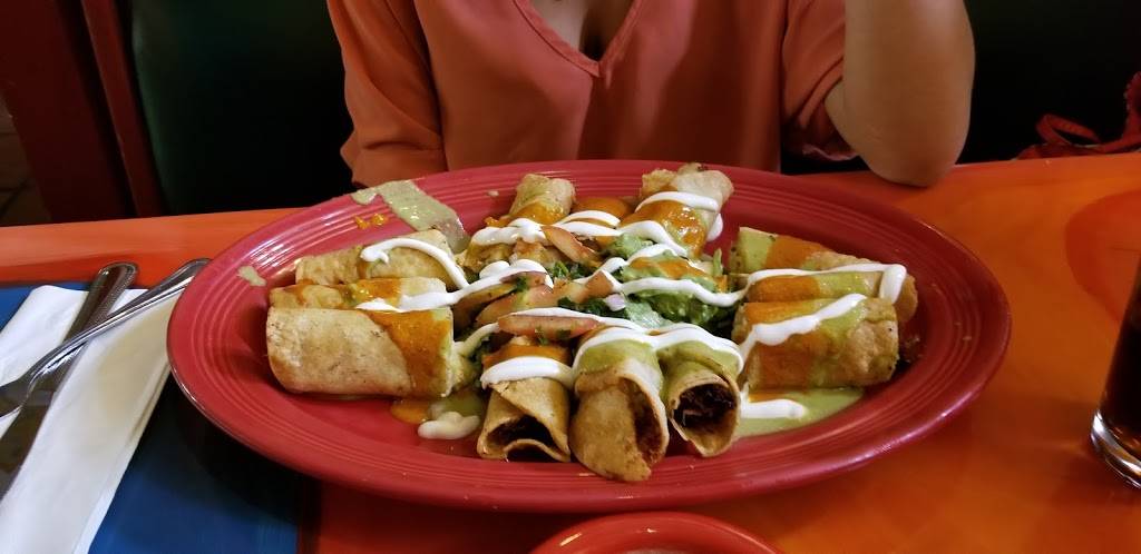 Salsa & Beer | restaurant | 6740 White Oak Ave, Lake Balboa, CA 91406, USA | 8184010015 OR +1 818-401-0015