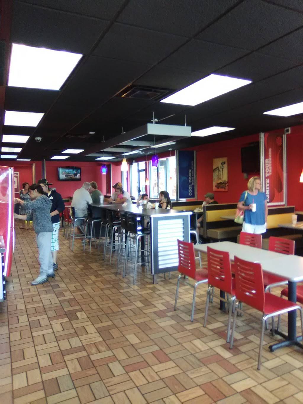 Burger King | restaurant | 451 W New Circle Rd, Lexington, KY 40511, USA | 8592992002 OR +1 859-299-2002