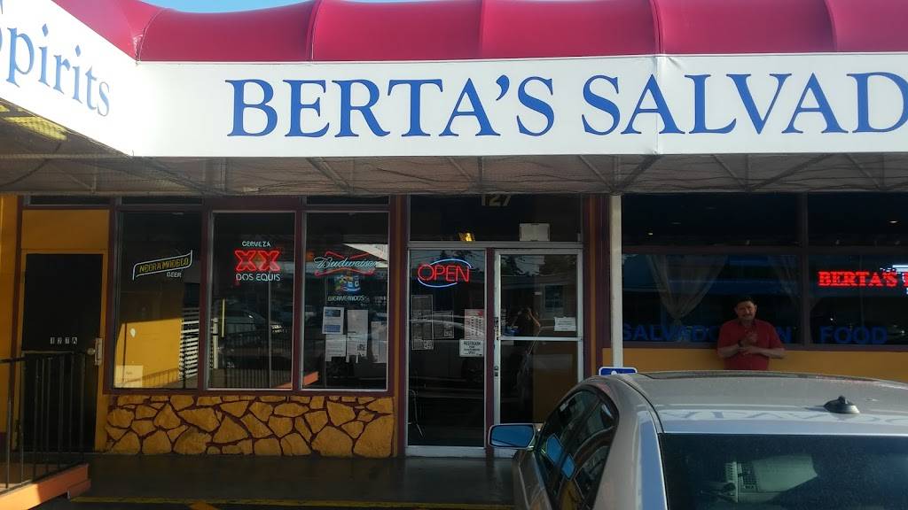 Bertas Salvadoran Kitchen | restaurant | 127 SW 153rd St, Burien, WA 98166, USA | 2068592776 OR +1 206-859-2776