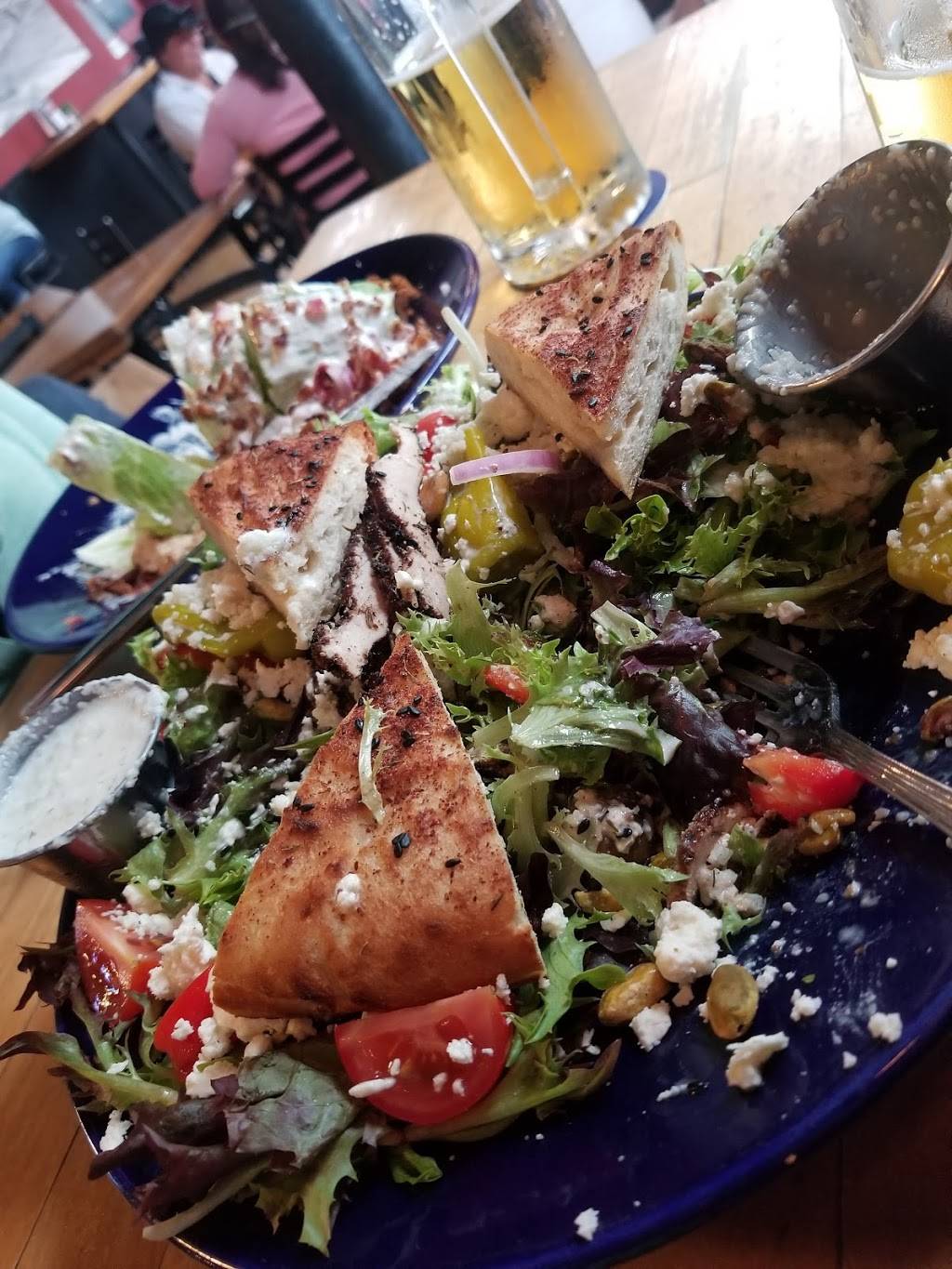 Silver Street Tavern | night club | 2 Silver St, Waterville, ME 04901, USA | 2076802163 OR +1 207-680-2163