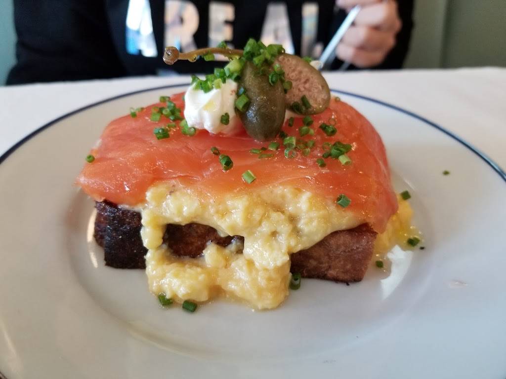 Petit Trois | restaurant | 13705 Ventura Blvd, Sherman Oaks, CA 91423, USA | 8189892600 OR +1 818-989-2600