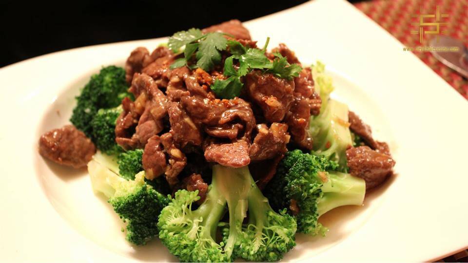 Siri Thai Cuisine | restaurant | 2730 W Burbank Blvd, Burbank, CA 91505, USA | 8188428222 OR +1 818-842-8222