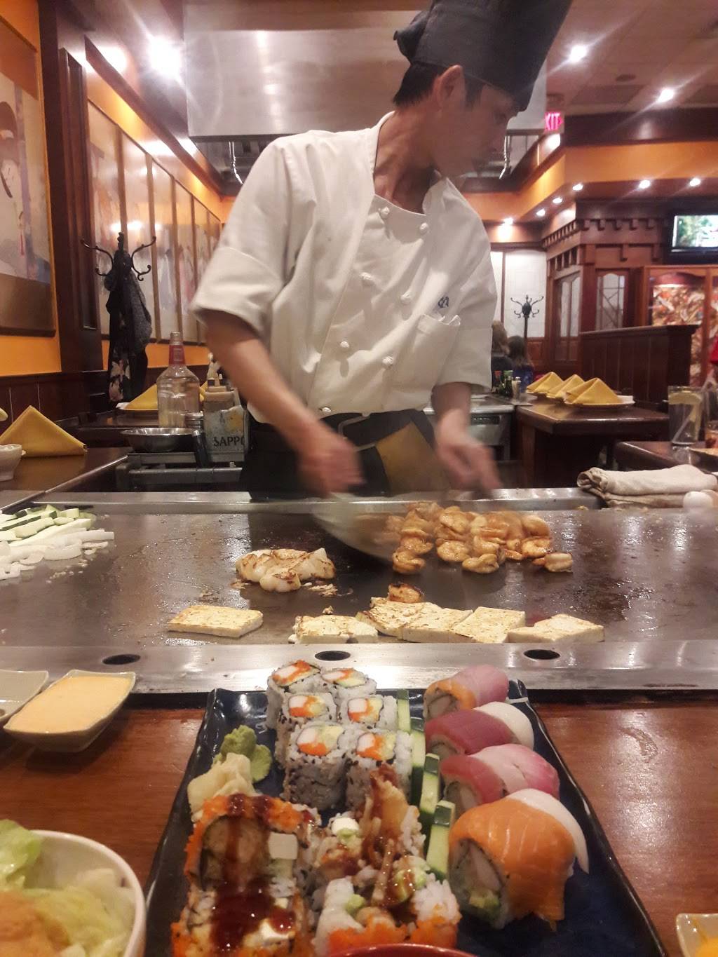 Sakura Japanese Steak, Seafood House & Sushi Bar | restaurant | 7021, 2625 Housley Rd E, Annapolis, MD 21401, USA | 4105730006 OR +1 410-573-0006