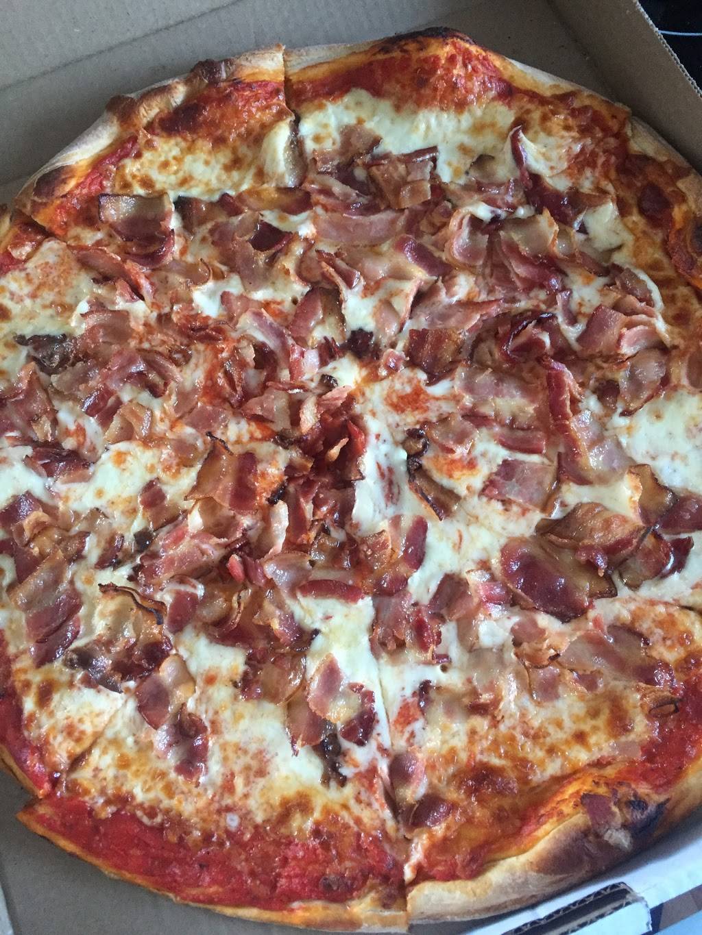 Restaurant Da Frank | restaurant | 5651 Rue Laurendeau, Montréal, QC H4E 3W5, Canada | 5147650389 OR +1 514-765-0389