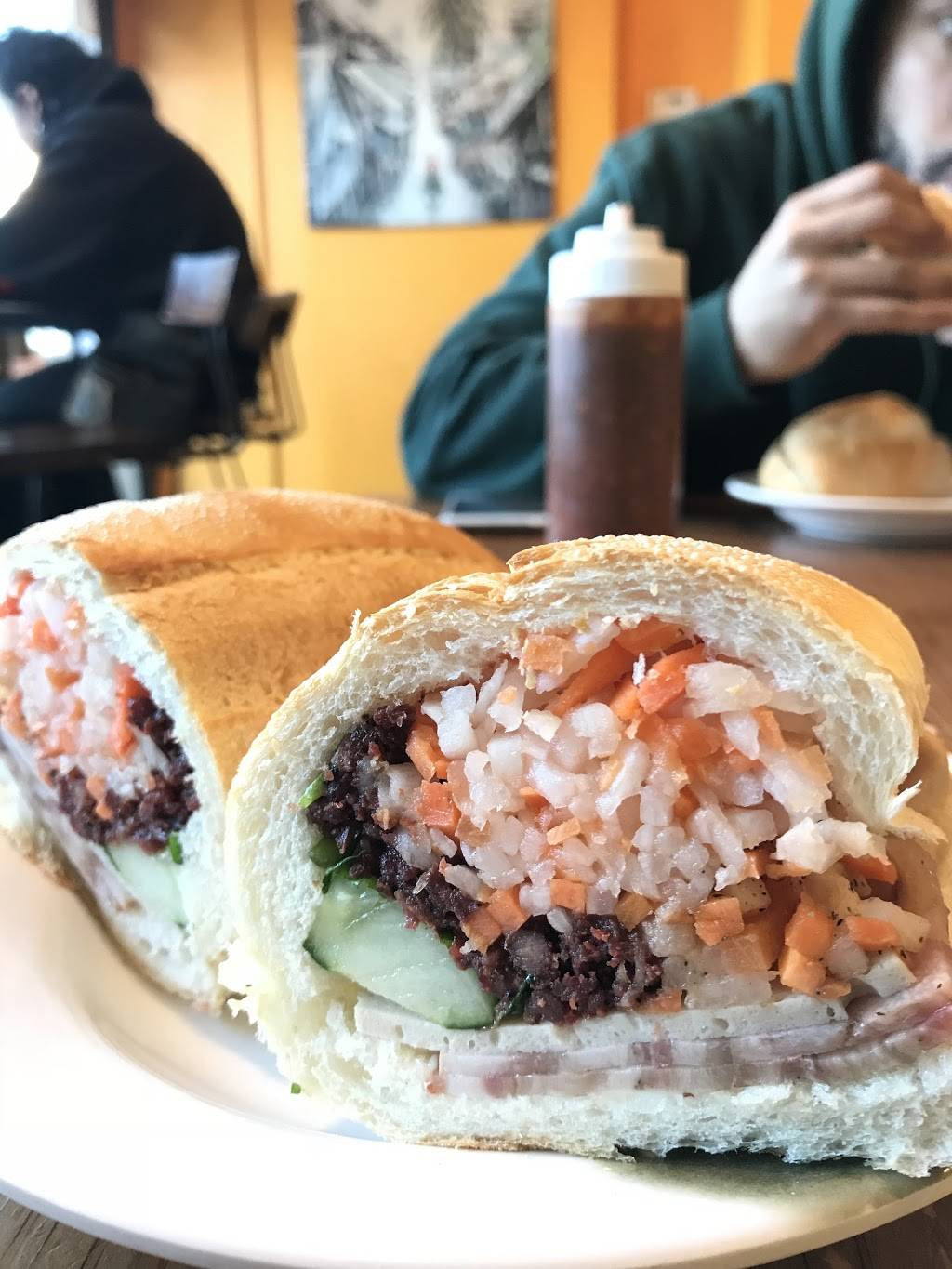 Mama Pho (on Grand St.) | meal takeaway | 580 Grand St, Brooklyn, NY 11211, USA | 7185995015 OR +1 718-599-5015