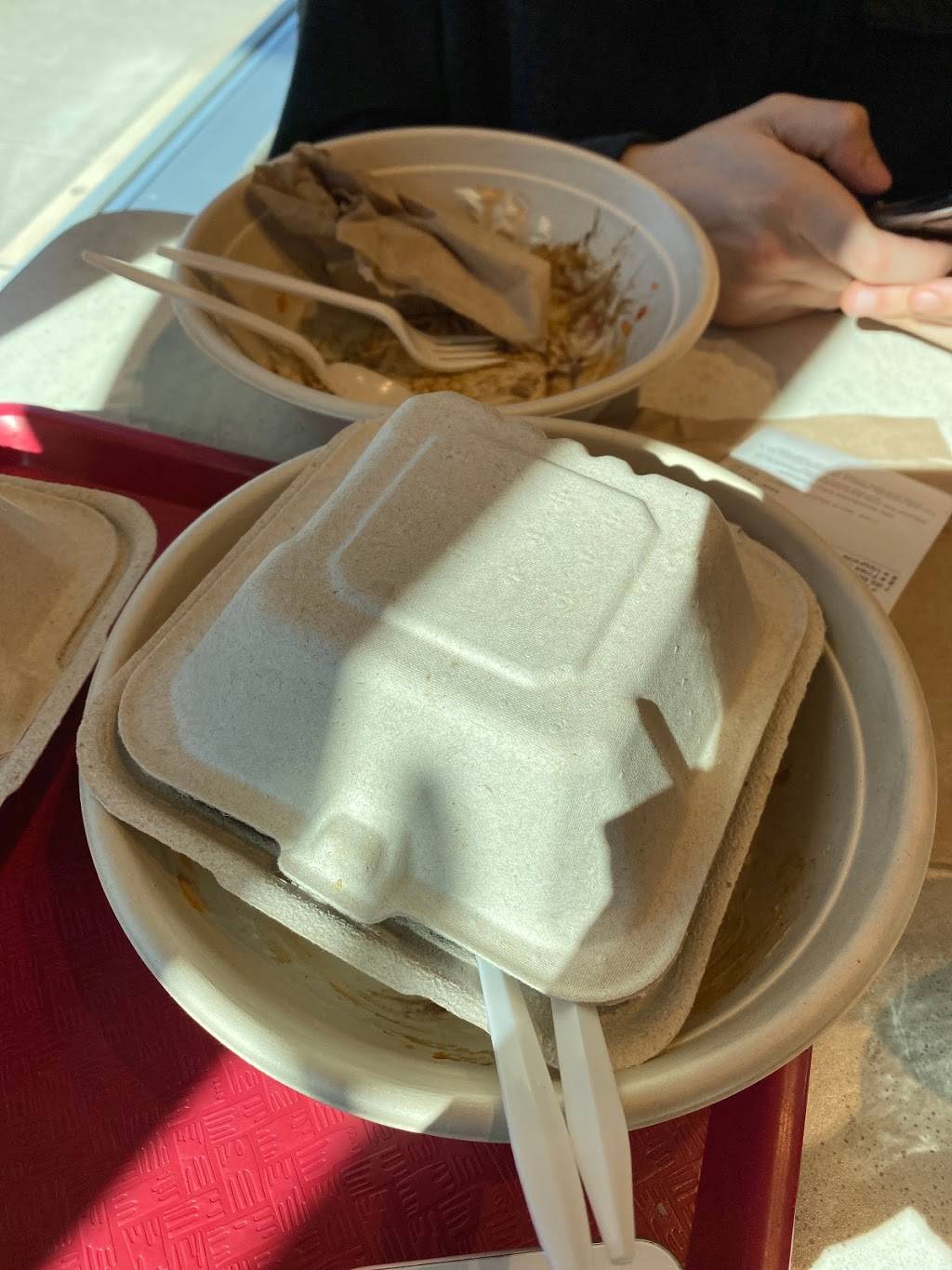 barBURRITO | restaurant | 13321 Yonge St, Richmond Hill, ON L4E 0K5, Canada | 2892349000 OR +1 289-234-9000