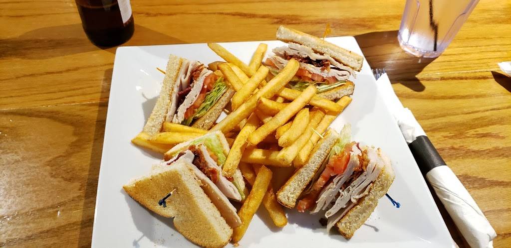 Seven Sports Bar & Grille | restaurant | 14 E Franklin St, New Freedom, PA 17349, USA | 7177598707 OR +1 717-759-8707