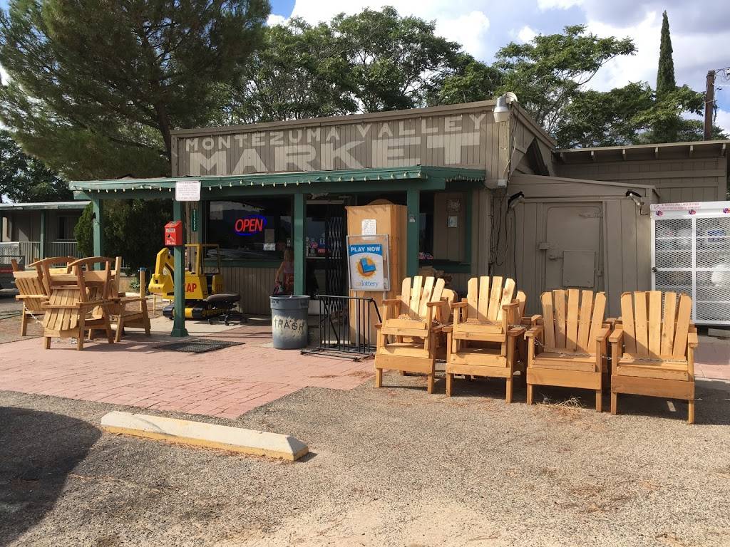 Montezuma Valley Market | restaurant | 37552 Montezuma Valley Rd, Ranchita, CA 92066, USA | 6196937536 OR +1 619-693-7536