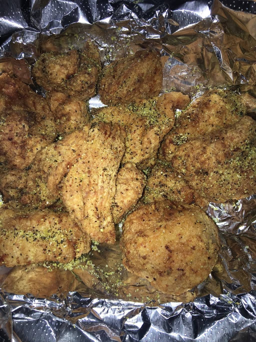 Atlantic Breeze Chicken Coupe Food Truck | restaurant | 708 N Reynolds Rd, Toledo, OH 43615, USA | 5673224111 OR +1 567-322-4111