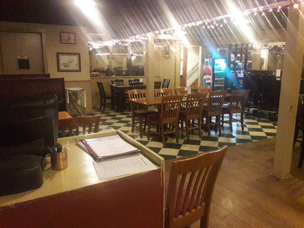 Cafe City Hall | restaurant | 506 Main St S, Woodbury, CT 06798, USA | 2032636265 OR +1 203-263-6265