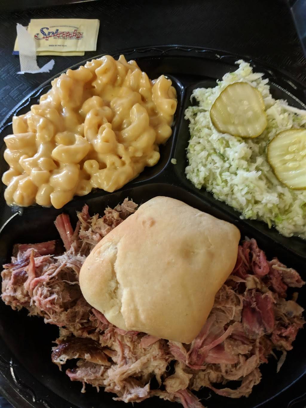 LawLers Barbecue | restaurant | 6727 Highway 431 South, Suite N, Owens Cross Roads, AL 35763, USA | 2565853247 OR +1 256-585-3247