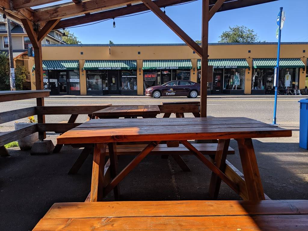 Matts BBQ Tacos | restaurant | 3207 SE Hawthorne Blvd, Portland, OR 97214, USA | 5039567455 OR +1 503-956-7455