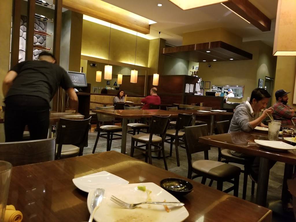 Tep Thai Restaurant | restaurant | 209 W Wilson Ave, Glendale, CA 91203, USA | 8182460380 OR +1 818-246-0380