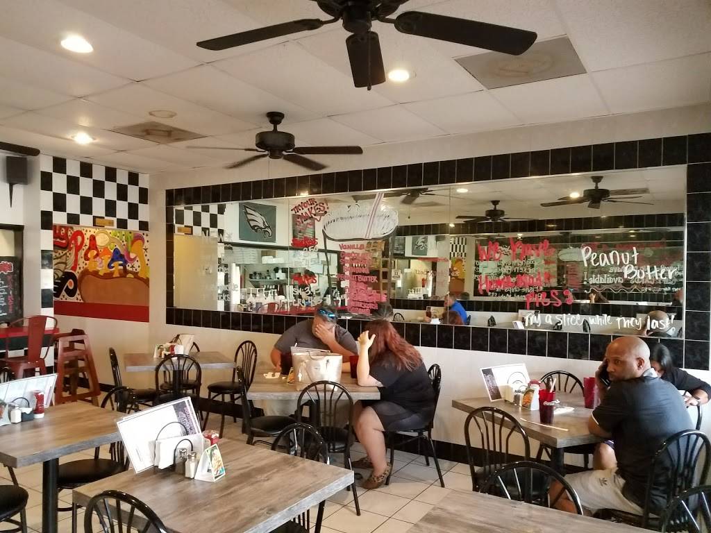 South Philly Cheesesteaks | meal takeaway | 5942 34th St W #115, Bradenton, FL 34210, USA | 9417277339 OR +1 941-727-7339