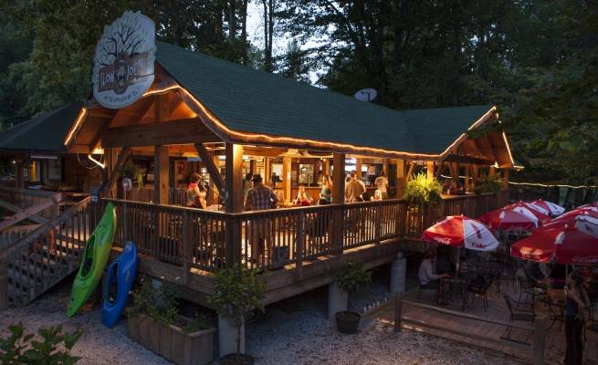 Big Wesser | restaurant | 13077 W Hwy 19, Bryson City, NC 28713, USA | 8889057238 OR +1 888-905-7238