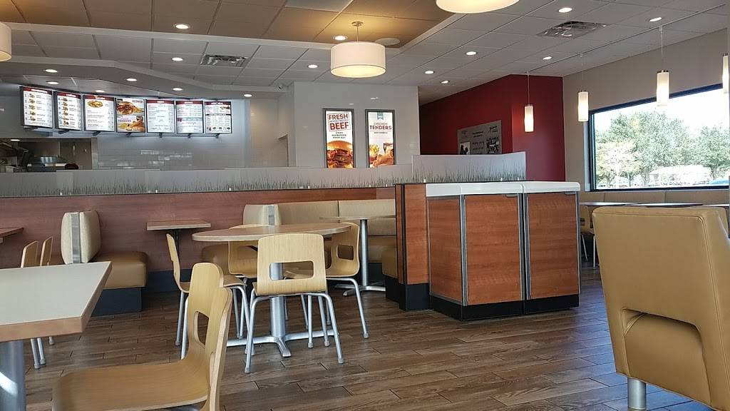 Wendys | restaurant | 9510 Applecross Rd, Jacksonville, FL 32222, USA | 9042652596 OR +1 904-265-2596