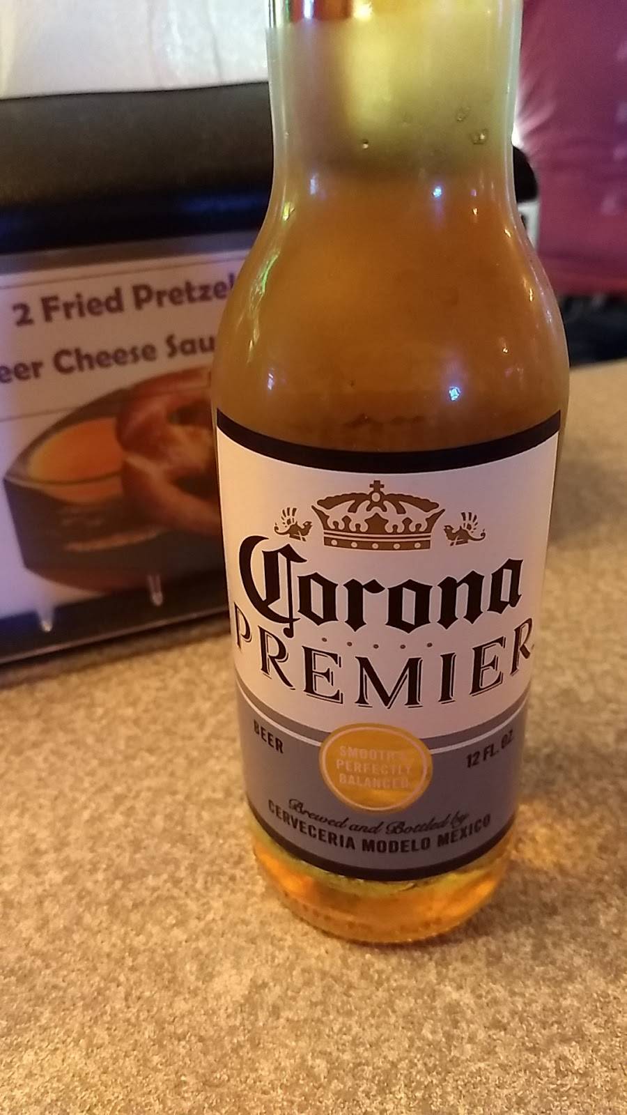 The Edgewater Cafe | restaurant | 860 Muskingum River Rd, Marietta, OH 45750, USA | 7408967547 OR +1 740-896-7547