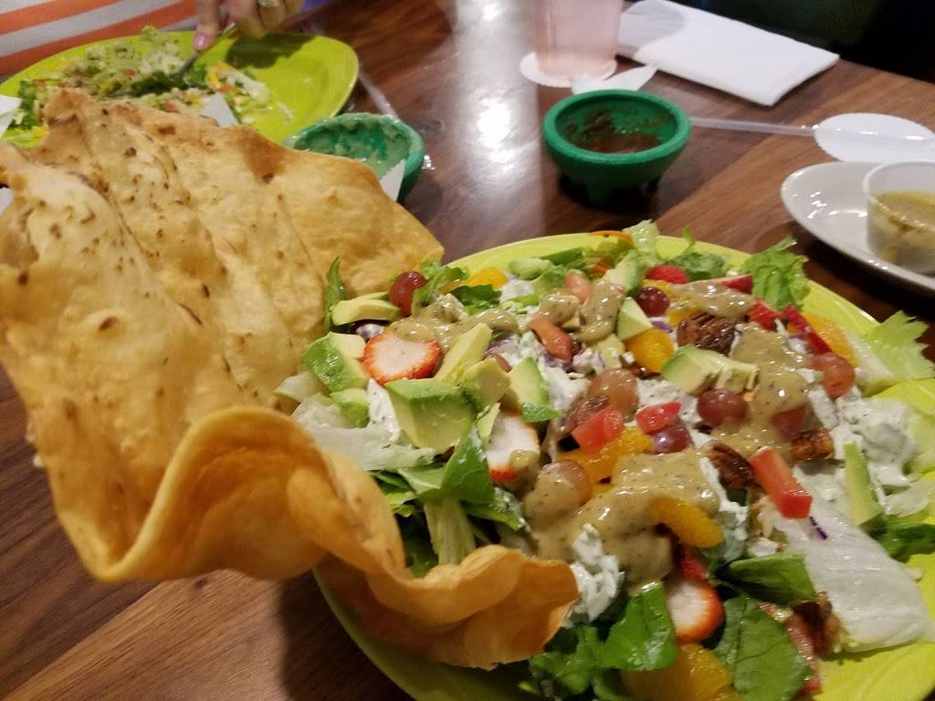 Iguana Joes Mont Belvieu | restaurant | 9118 TX-146, Baytown, TX 77520, USA | 2815765618 OR +1 281-576-5618