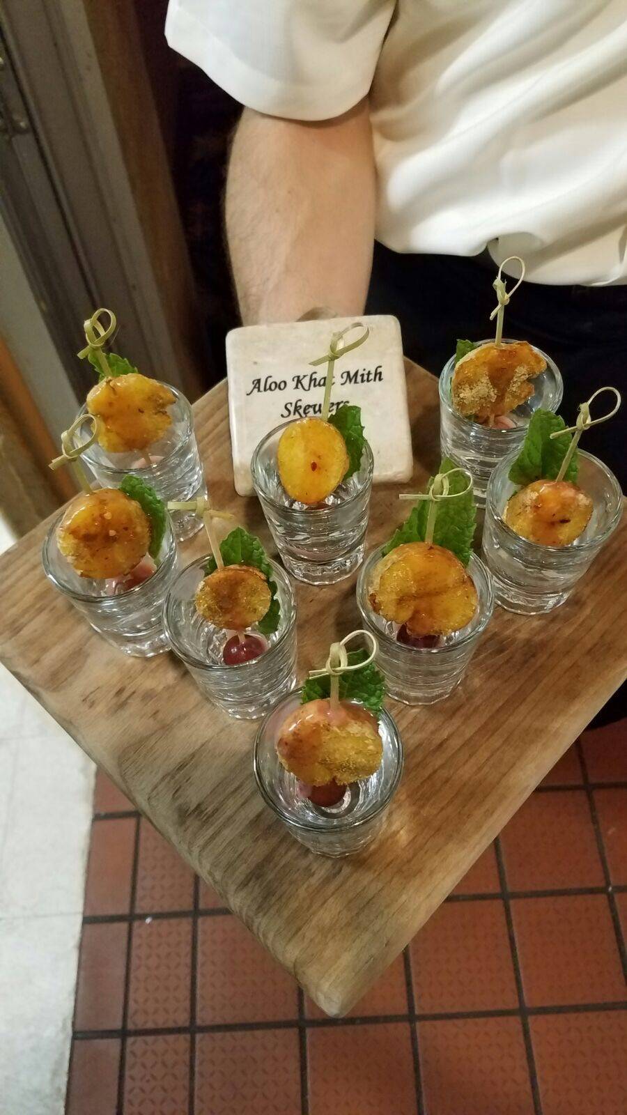 Shree Restaurant | restaurant | 655 N Cass Ave, Westmont, IL 60559, USA | 6306551021 OR +1 630-655-1021