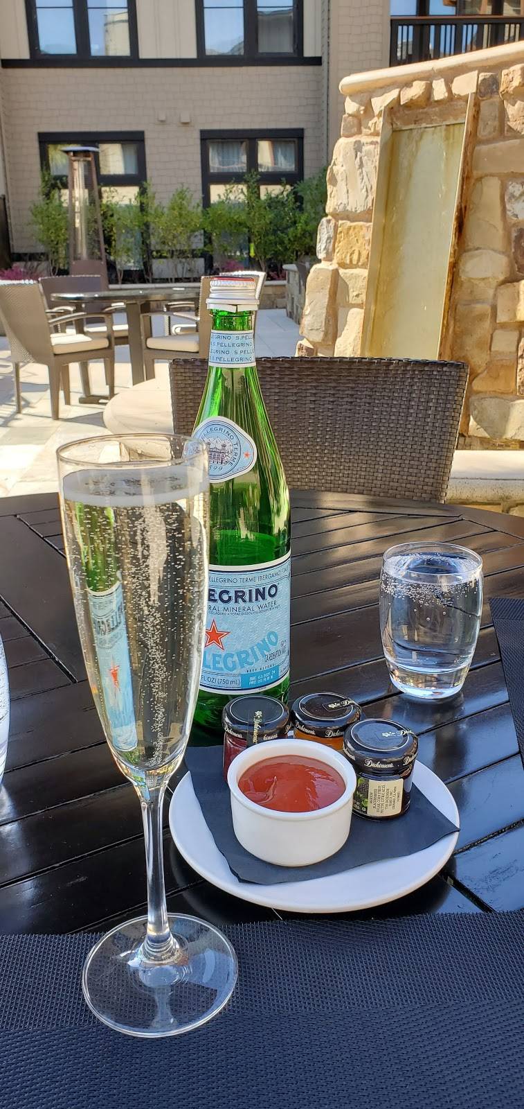 BANK Café and Bar | cafe | 1314 McKinstry St, Napa, CA 94559, USA | 7072575151 OR +1 707-257-5151