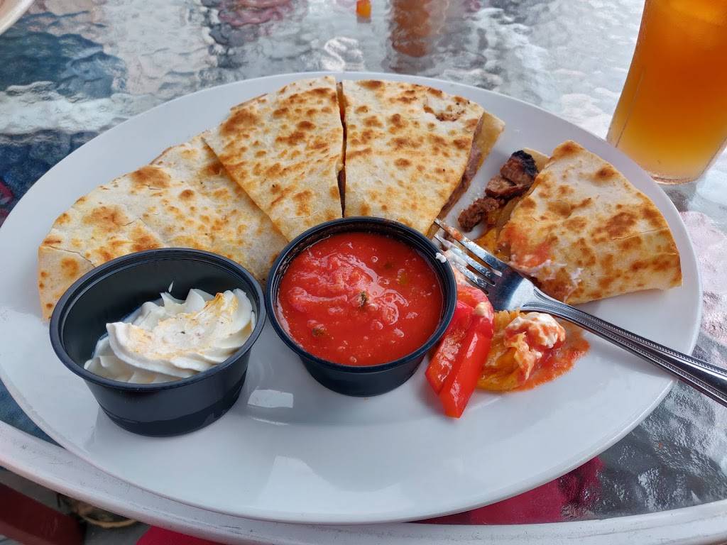 The Homestead Restaurant & Tavern | night club | 641 Daniel Webster Hwy, Merrimack, NH 03054, USA | 6034292022 OR +1 603-429-2022