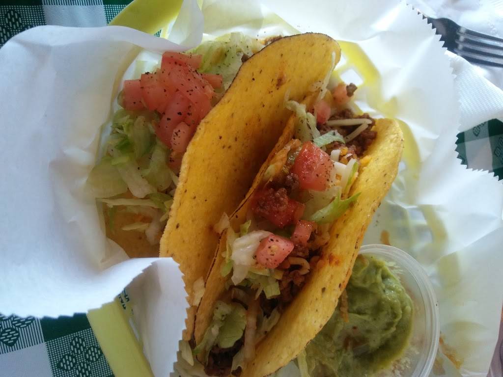Taco Lucas | restaurant | 8142 Richmond Hwy, Alexandria, VA 22309, USA | 7037996756 OR +1 703-799-6756