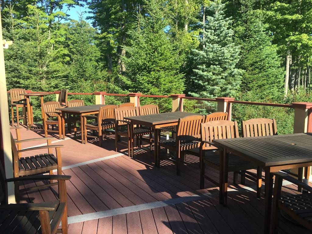 The Compass Room at True North Golf Club | restaurant | 2500 True N Dr, Harbor Springs, MI 49740, USA | 2315263300 OR +1 231-526-3300