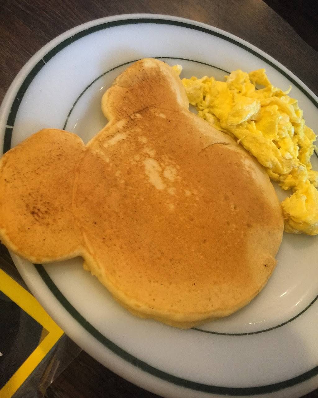 Oldies & Goodies Family Diner | restaurant | 641 Massillon Rd, Akron, OH 44306, USA | 3307333878 OR +1 330-733-3878