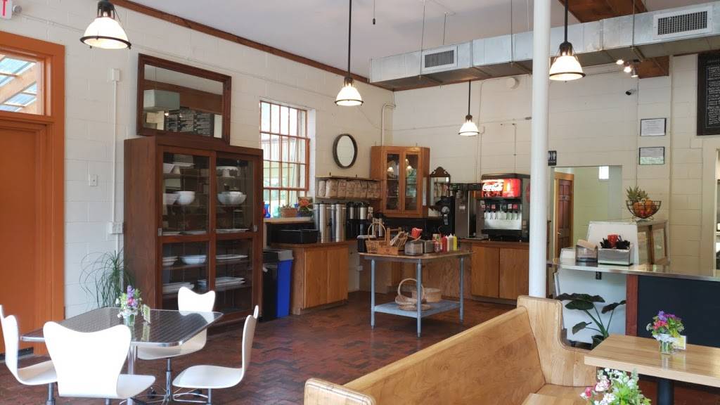 New Hope Market | restaurant | 6117 NC-86, Chapel Hill, NC 27514, USA | 9192407851 OR +1 919-240-7851