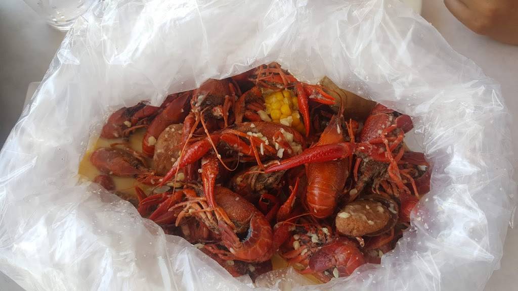 Craw Station | restaurant | 15040 Farnsworth St, San Leandro, CA 94579, USA | 5108787198 OR +1 510-878-7198