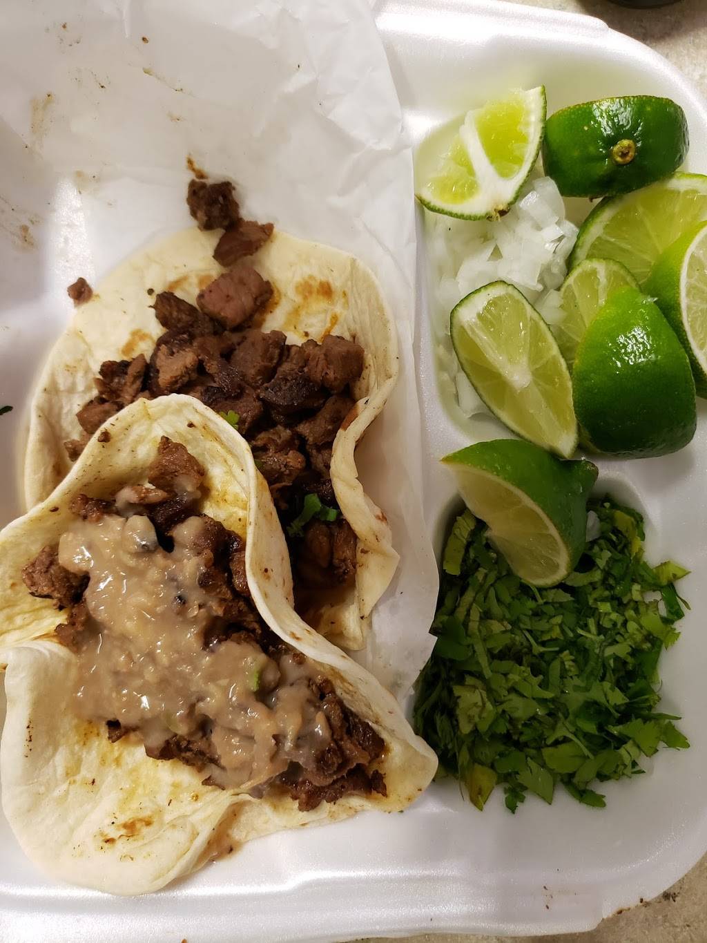 El Carnaval Latin Food Store | restaurant | 4009 Pio Nono Ave, Macon, GA 31206, USA | 4787856717 OR +1 478-785-6717