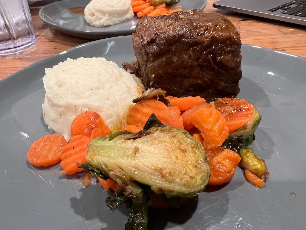 The Front Porch Cafe | cafe | 2700 Dollywood Parks Blvd, Pigeon Forge, TN 37863, USA | 8003655996 OR +1 800-365-5996