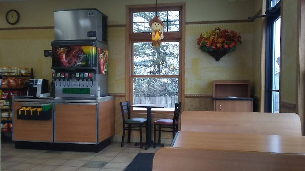Subway | restaurant | 2750 N Stephenson Ave, Iron Mountain, MI 49801, USA | 9067743304 OR +1 906-774-3304