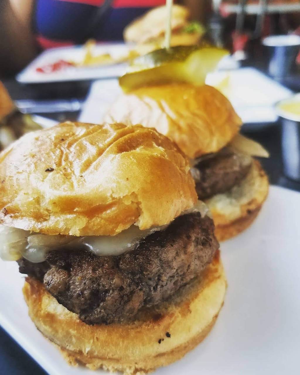 Restaurant 10 | restaurant | 10 Northside Dr NW, Atlanta, GA 30314, USA | 4043319977 OR +1 404-331-9977