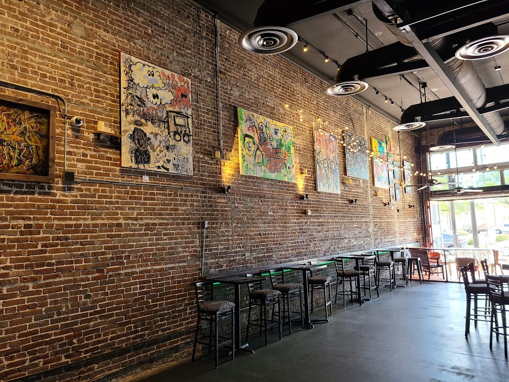 White Lie | restaurant | 1710 E 7th Ave, Tampa, FL 33605, USA | 8132418868 OR +1 813-241-8868