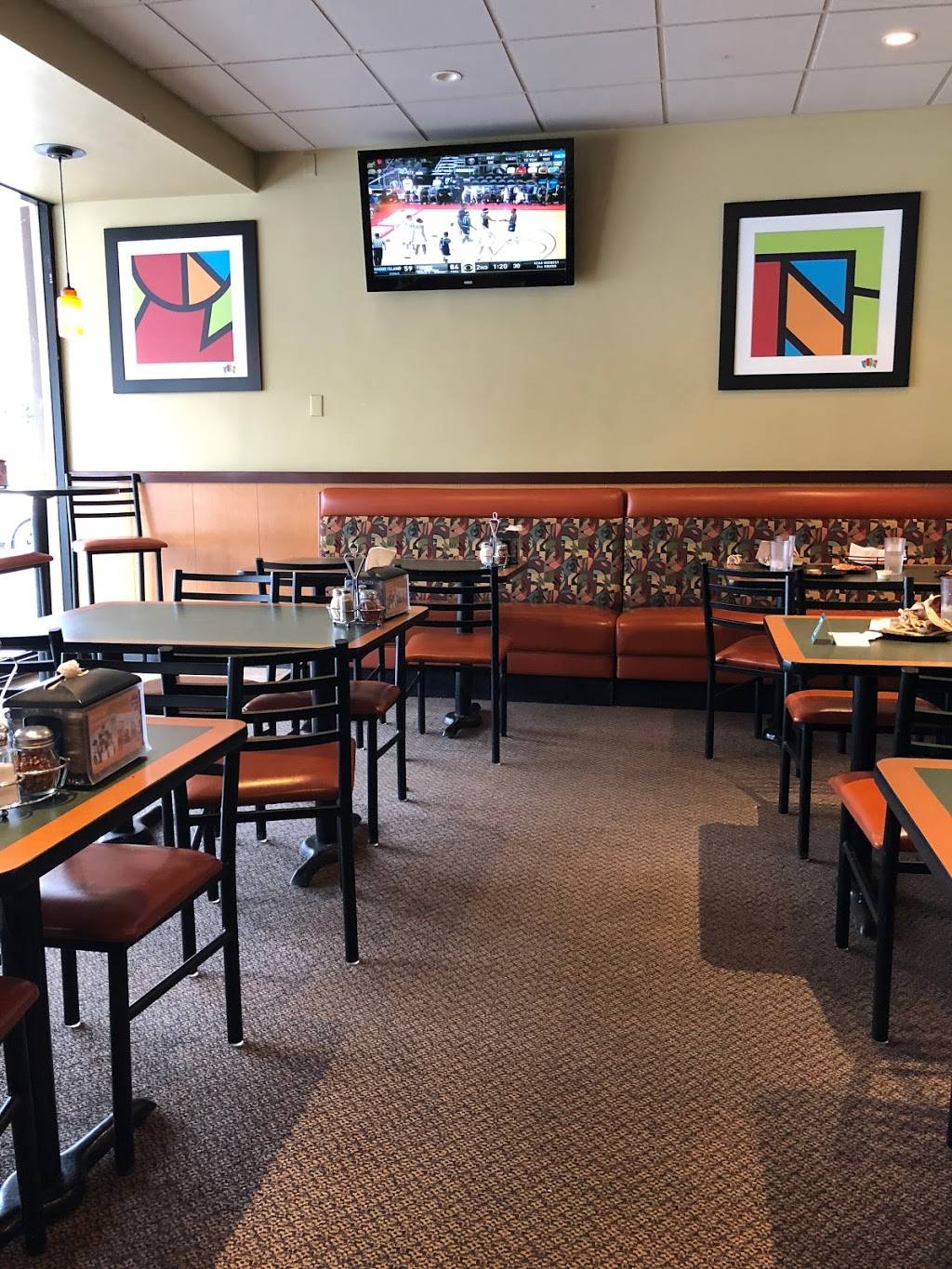 Round Table Pizza | meal delivery | 3637 Mt Diablo Blvd, Lafayette, CA 94549, USA | 9252830404 OR +1 925-283-0404