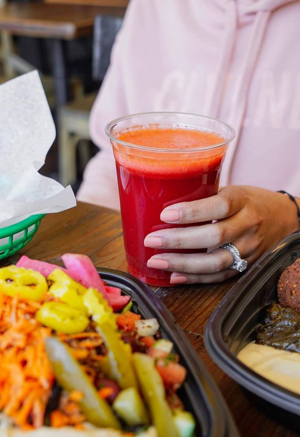 Boaz Cafe | restaurant | 2549 Lorain Ave, Cleveland, OH 44113, USA | 2164589225 OR +1 216-458-9225