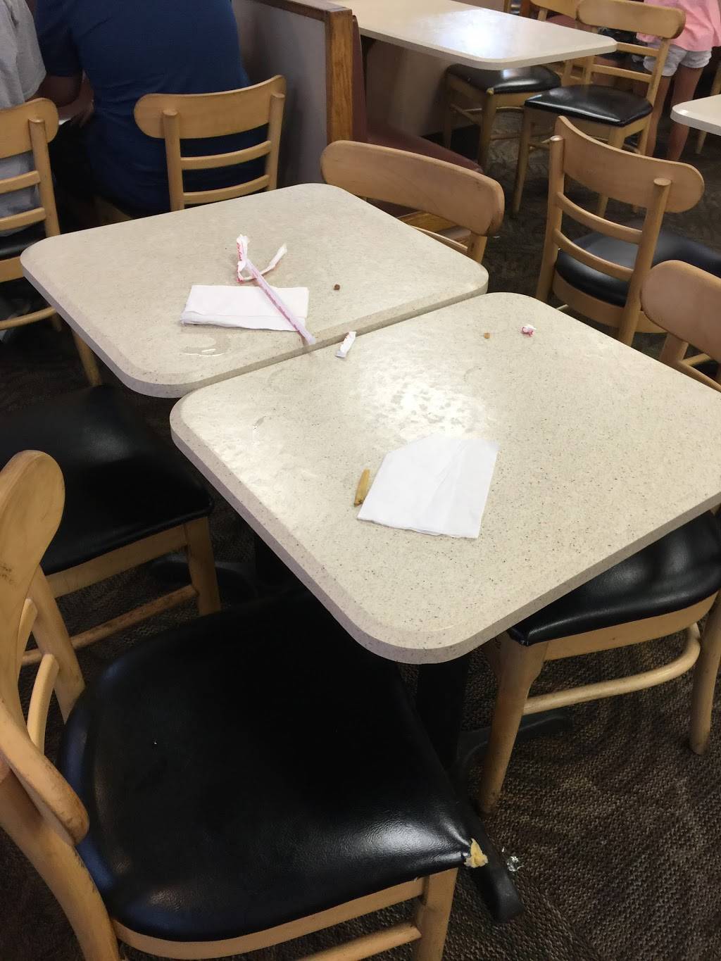 Wendys | restaurant | 15 Daves Way, Hamburg, PA 19526, USA | 6105624044 OR +1 610-562-4044