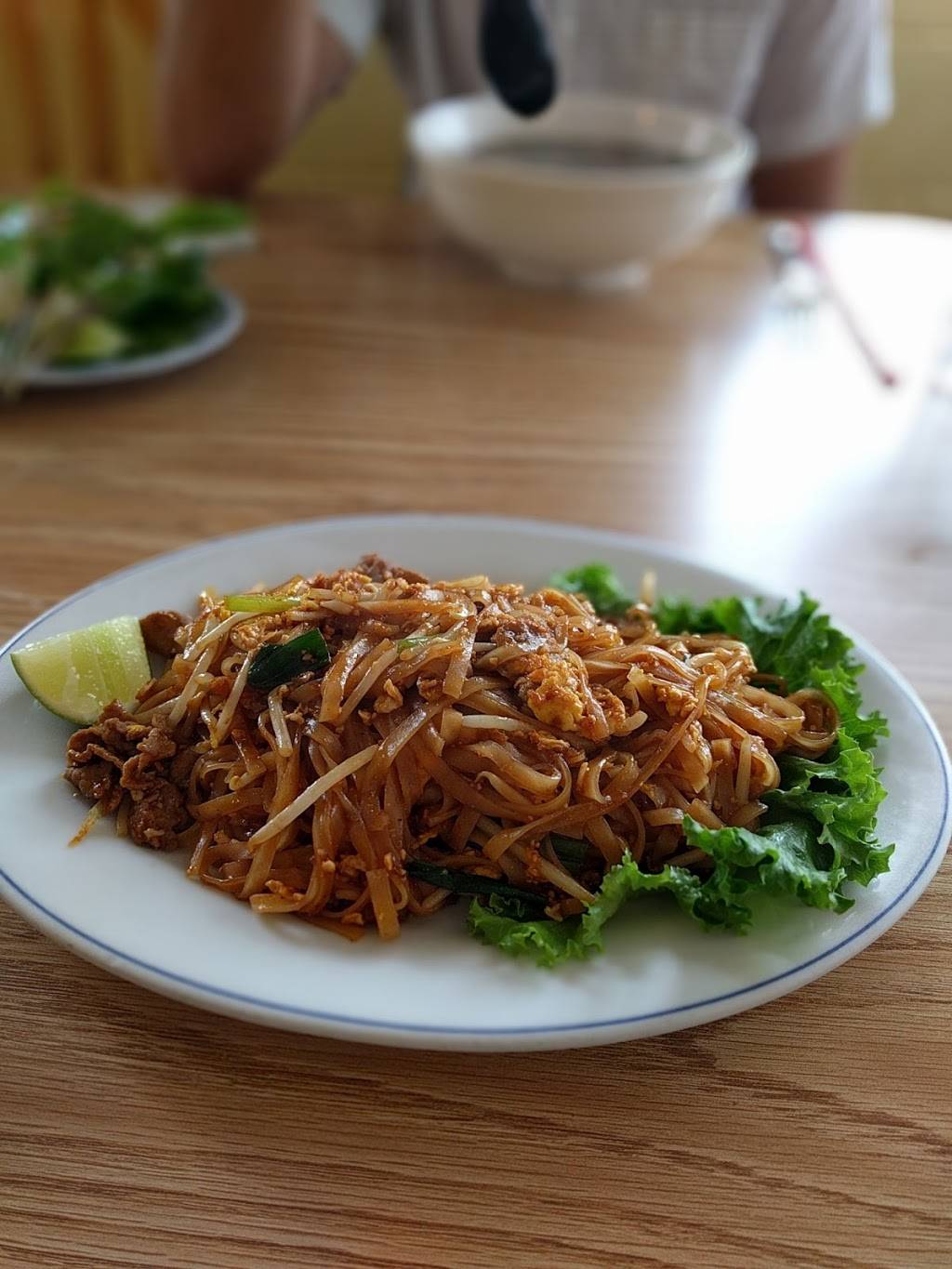 Noodle Palace - South East Asian Cuisine | restaurant | 1310 Petaluma Hill Rd, Santa Rosa, CA 95404, USA | 7075281548 OR +1 707-528-1548